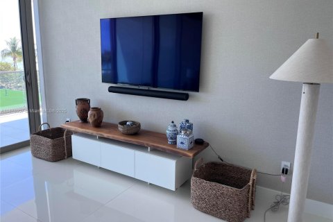 Купить кондоминиум в Бэл-Харбор, Флорида 2 спальни, 199.55м2, № 2014159 - фото 5