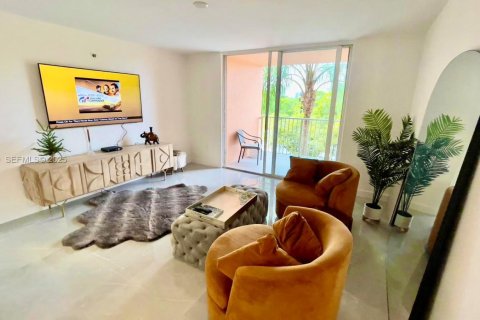 Condo in Aventura, Florida, 1 bedroom  № 1992117 - photo 1