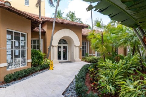 Condo in Aventura, Florida, 1 bedroom  № 1992117 - photo 22