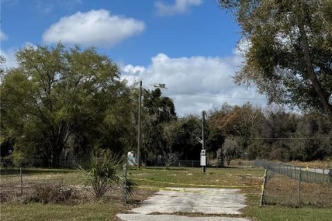 Land in Kissimmee, Florida № 2329035