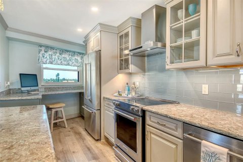 Copropriété à vendre à Sarasota, Floride: 2 chambres, 136.66 m2 № 1899224 - photo 18