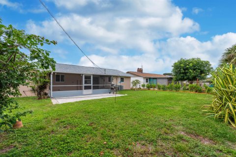 House in Palm Beach Gardens, Florida 3 bedrooms, 114.46 sq.m. № 2179916 - photo 26
