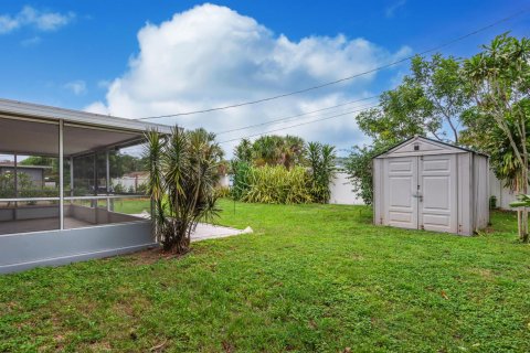 House in Palm Beach Gardens, Florida 3 bedrooms, 114.46 sq.m. № 2179916 - photo 25
