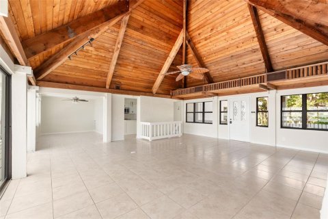 House in Englewood, Florida 3 bedrooms, 201.69 sq.m. № 669171 - photo 8