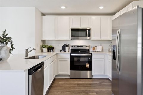 Casa en venta en Lakeland, Florida, 3 dormitorios, 139.73 m2 № 2197739 - foto 13
