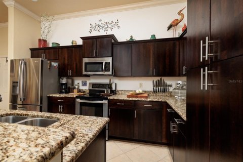 Townhouse in Saint Petersburg, Florida 3 bedrooms, 195.09 sq.m. № 1520242 - photo 22