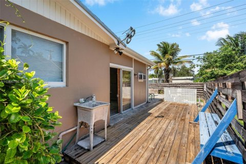 Casa en alquiler en Cutler Bay, Florida, 3 dormitorios, 161.84 m2 № 2010615 - foto 19