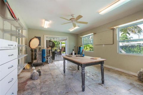 Casa en alquiler en Cutler Bay, Florida, 3 dormitorios, 161.84 m2 № 2010615 - foto 13