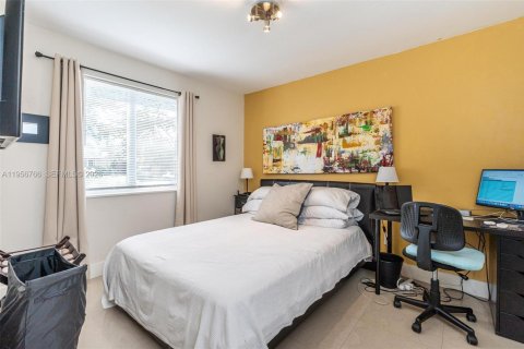 Casa en alquiler en Cutler Bay, Florida, 3 dormitorios, 161.84 m2 № 2010615 - foto 8