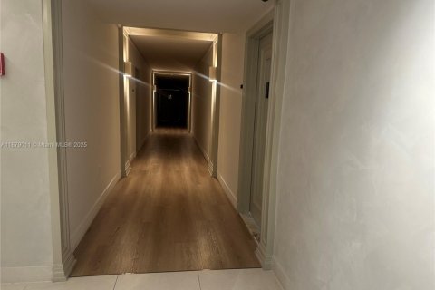 Copropriété à louer à Miami Beach, Floride: 1 chambre, 70.42 m2 № 1896222 - photo 17