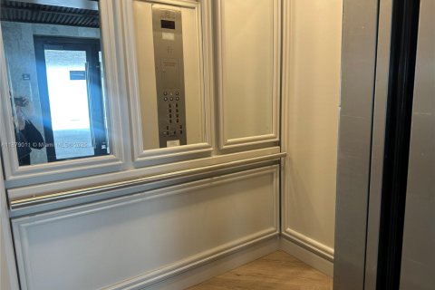 Copropriété à louer à Miami Beach, Floride: 1 chambre, 70.42 m2 № 1896222 - photo 16