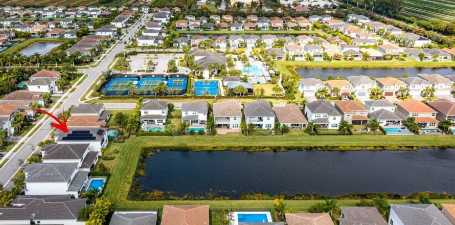 Villa ou maison à Delray Beach, Floride 5 chambres, 344.3 m2 № 1097730