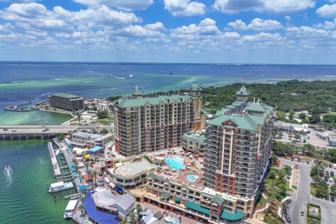 Condo in Destin, Florida, 3 bedrooms  № 561987 - photo 1