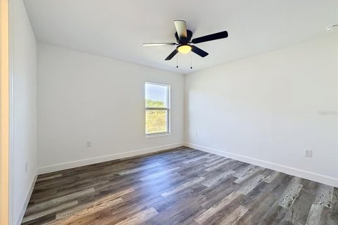 House in North Port, Florida 3 bedrooms, 119.84 sq.m. № 2239116 - photo 16