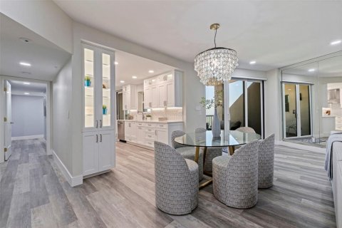 Condominio en venta en Clearwater, Florida, 3 dormitorios, 183.02 m2 № 2419540 - foto 11