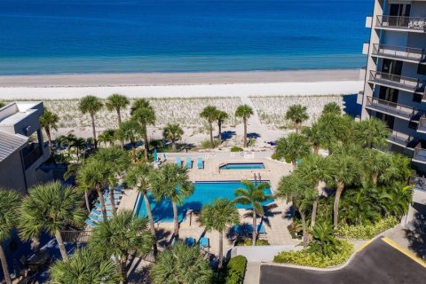 Condominio en venta en Clearwater, Florida, 3 dormitorios, 183.02 m2 № 2419540 - foto 5