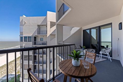 Condominio en venta en Clearwater, Florida, 3 dormitorios, 183.02 m2 № 2419540 - foto 18