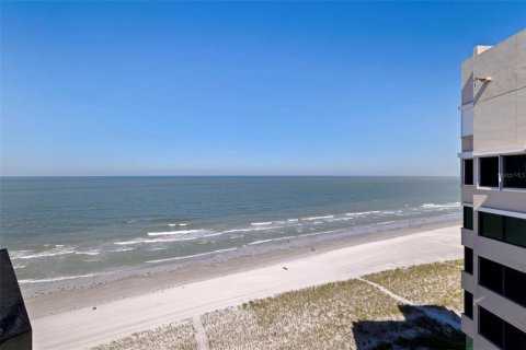 Condominio en venta en Clearwater, Florida, 3 dormitorios, 183.02 m2 № 2419540 - foto 17