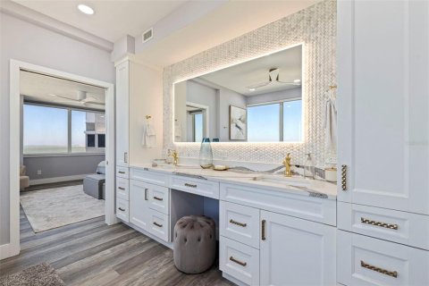 Condominio en venta en Clearwater, Florida, 3 dormitorios, 183.02 m2 № 2419540 - foto 24