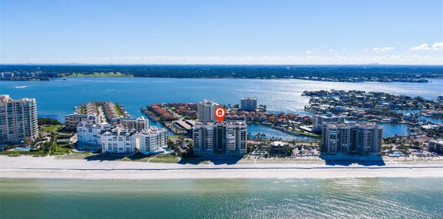 Condominio en Clearwater, Florida, 3 dormitorios  № 2419540