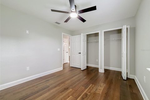 House in Lakeland, Florida 3 bedrooms, 153.01 sq.m. № 2423920 - photo 25