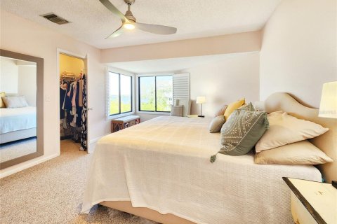 Townhouse in Tarpon Springs, Florida 2 bedrooms, 108.7 sq.m. № 1624941 - photo 28