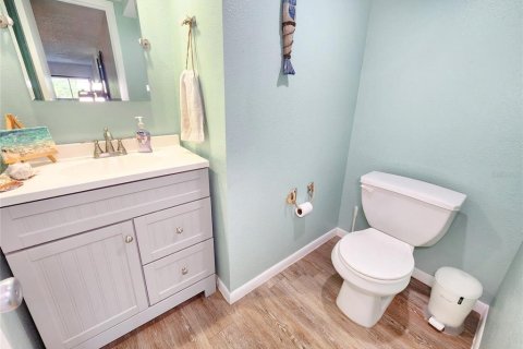 Townhouse in Tarpon Springs, Florida 2 bedrooms, 108.7 sq.m. № 1624941 - photo 23