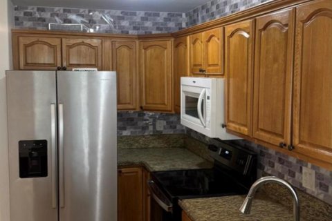 Adosado en alquiler en Coral Springs, Florida, 3 dormitorios, 161.84 m2 № 2083496 - foto 5