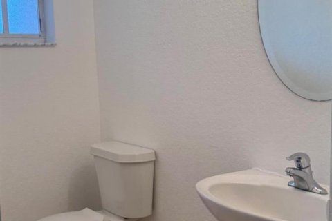 Adosado en alquiler en Coral Springs, Florida, 3 dormitorios, 161.84 m2 № 2083496 - foto 7