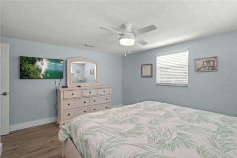 House in Sarasota, Florida 2 bedrooms, 87.24 sq.m. № 1749558 - photo 27