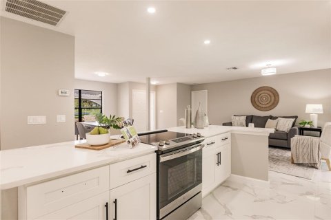 Casa en alquiler en Venice, Florida, 3 dormitorios, 170.75 m2 № 1847866 - foto 12