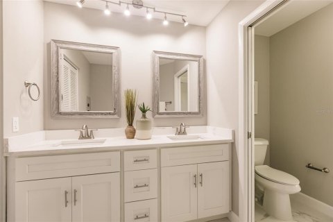 Casa en alquiler en Venice, Florida, 3 dormitorios, 170.75 m2 № 1847866 - foto 15