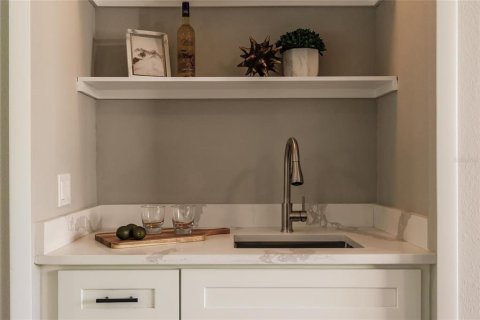 Casa en alquiler en Venice, Florida, 3 dormitorios, 170.75 m2 № 1847866 - foto 8