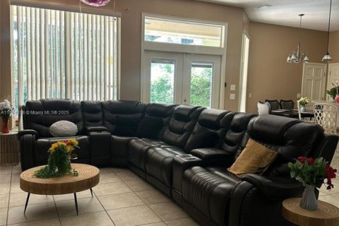 Villa ou maison à vendre à Jacksonville, Floride: 4 chambres, 283.17 m2 № 1727933 - photo 6
