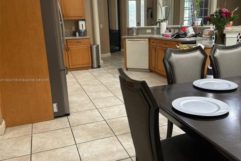 Villa ou maison à vendre à Jacksonville, Floride: 4 chambres, 283.17 m2 № 1727933 - photo 5
