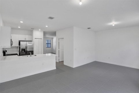 Touwnhouse à vendre à Homestead, Floride: 3 chambres, 148.64 m2 № 2075157 - photo 19