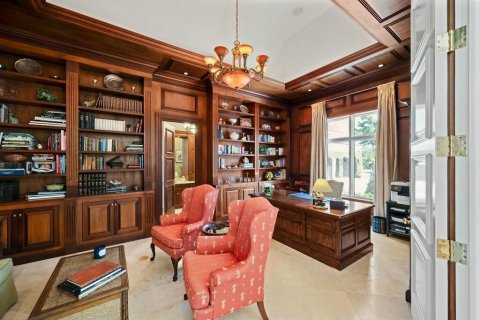 House in Jupiter Island, Florida 4 bedrooms, 878.67 sq.m. № 2084083 - photo 20