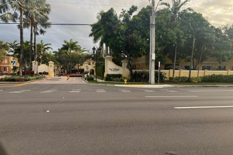 Touwnhouse à vendre à Miramar, Floride: 2 chambres, 99.41 m2 № 2082408 - photo 30