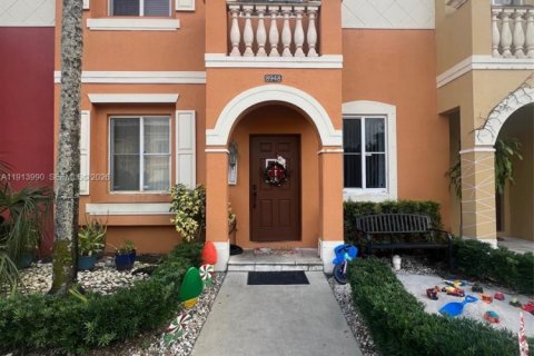 Touwnhouse à Miramar, Floride 2 chambres, 99.41 m2 № 2082408