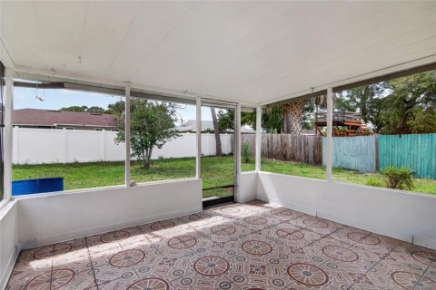 House in Orlando, Florida 3 bedrooms, 111.02 sq.m. № 2413942 - photo 30