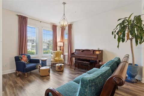 Casa en venta en Orlando, Florida, 4 dormitorios, 291.81 m2 № 2220907 - foto 7