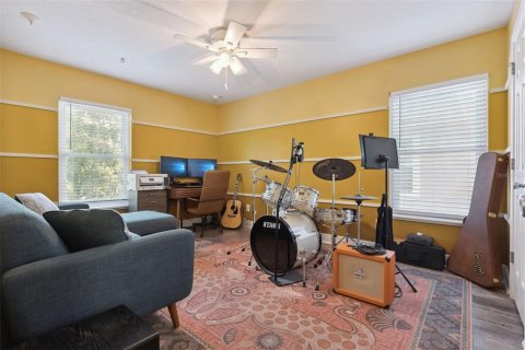 Casa en venta en Orlando, Florida, 4 dormitorios, 291.81 m2 № 2220907 - foto 28