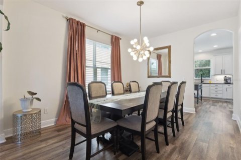 Casa en venta en Orlando, Florida, 4 dormitorios, 291.81 m2 № 2220907 - foto 9
