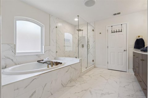 Casa en venta en Orlando, Florida, 4 dormitorios, 291.81 m2 № 2220907 - foto 23