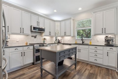 Casa en venta en Orlando, Florida, 4 dormitorios, 291.81 m2 № 2220907 - foto 5