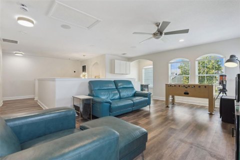 Casa en venta en Orlando, Florida, 4 dormitorios, 291.81 m2 № 2220907 - foto 18