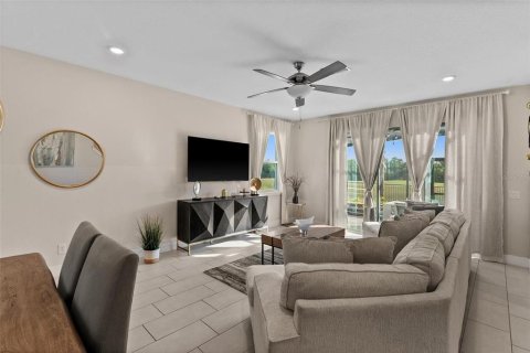 Adosado en venta en Kissimmee, Florida, 3 dormitorios, 154.12 m2 № 1690701 - foto 21