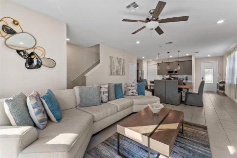 Adosado en venta en Kissimmee, Florida, 3 dormitorios, 154.12 m2 № 1690701 - foto 22