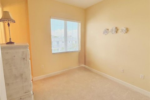 Touwnhouse à vendre à Oakland Park, Floride: 3 chambres, 177.81 m2 № 2084836 - photo 11
