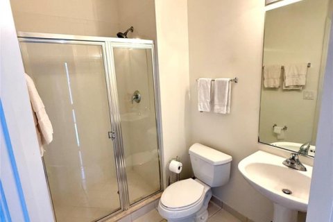 Touwnhouse à vendre à Oakland Park, Floride: 3 chambres, 177.81 m2 № 2084836 - photo 15